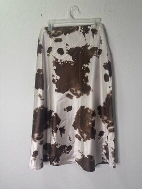 Cream A-Line Skirt with Brown cowhide print